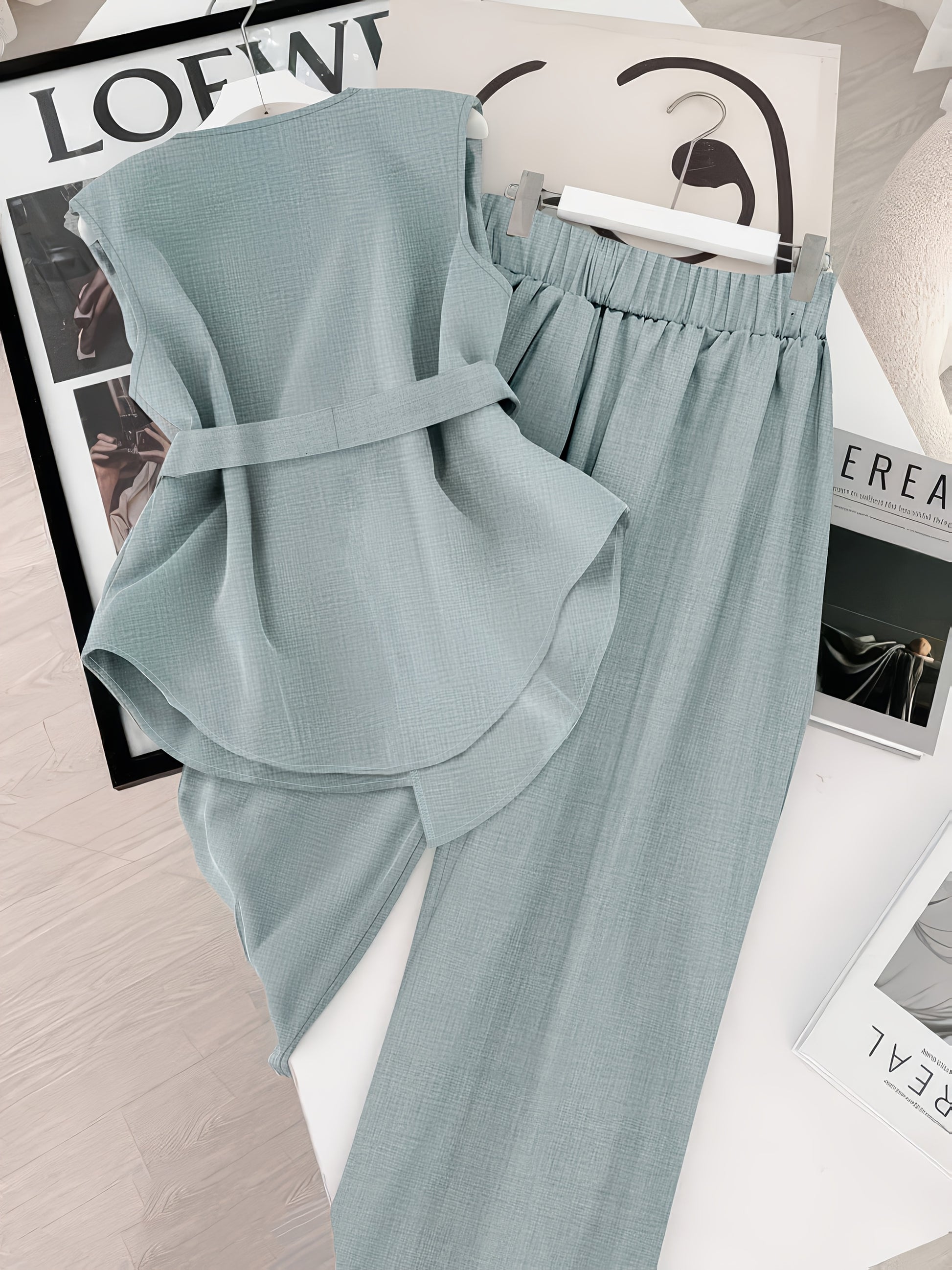 Conjunto de regata e calça lisas formal