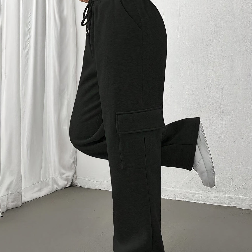 Calça de moletom com cordão para ajuste e bolsos laterais