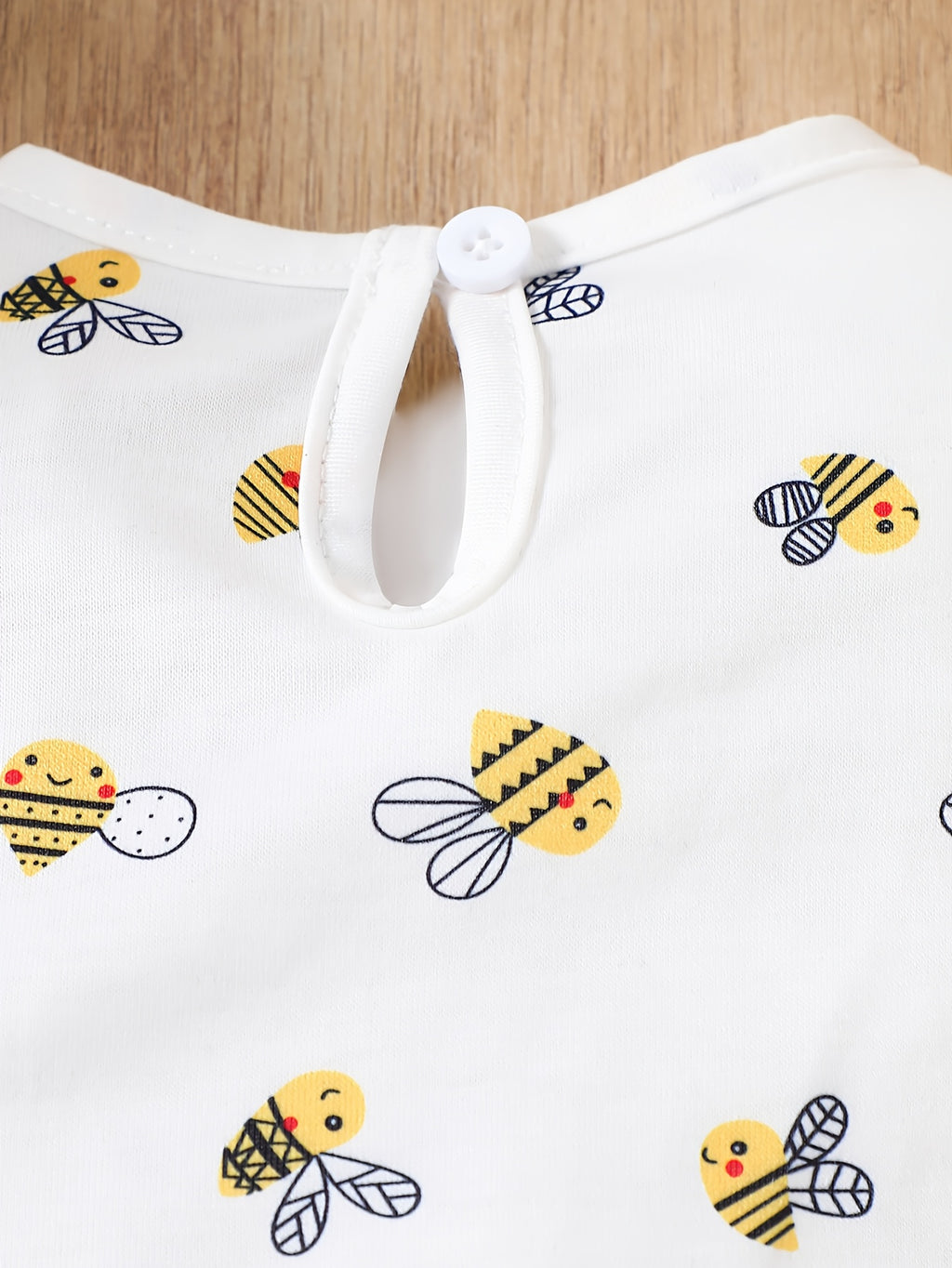 Body Infantil com Estampa de Abelhinhas