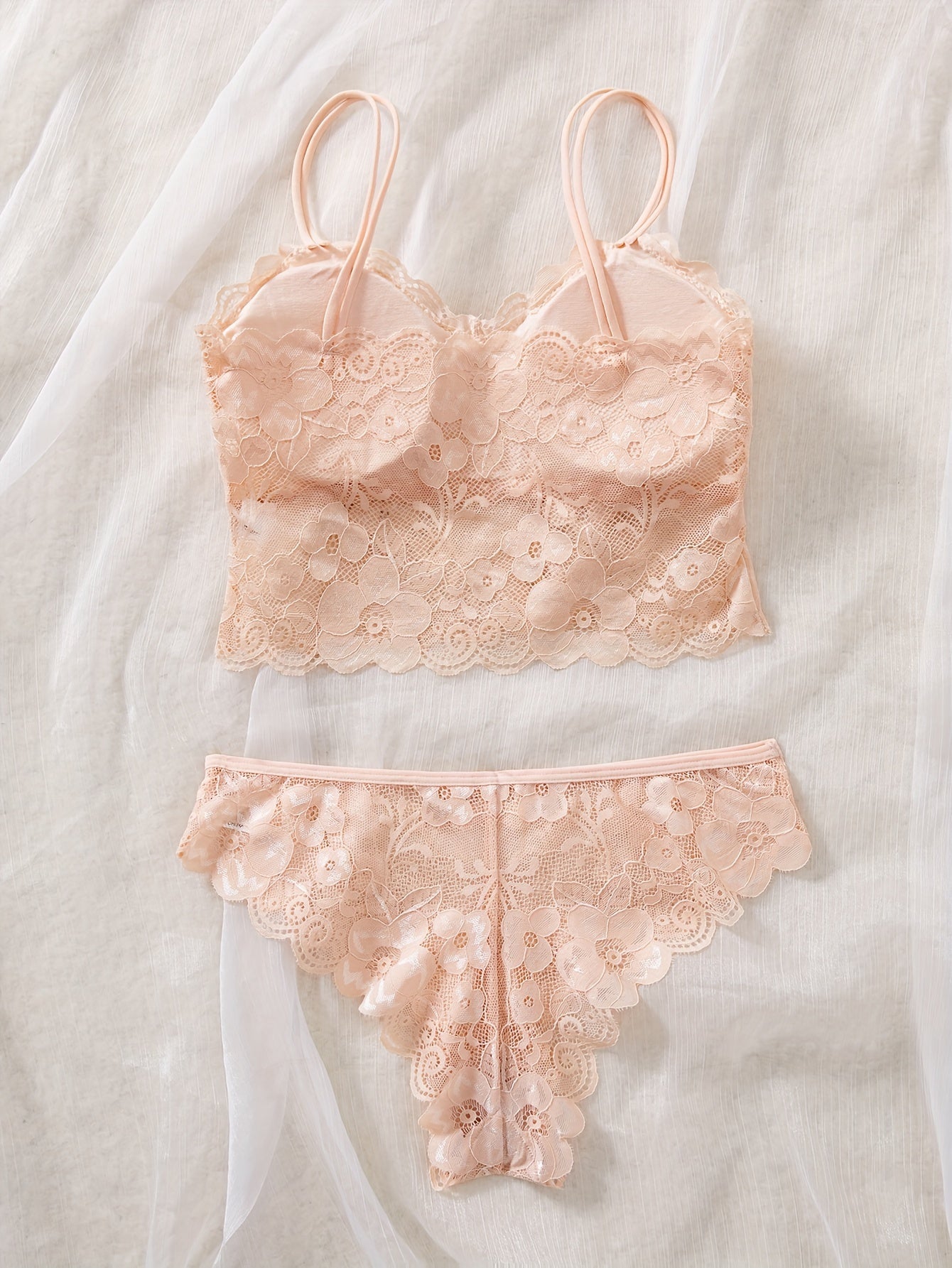 Conjunto de lingerie de alcinha todo rendado