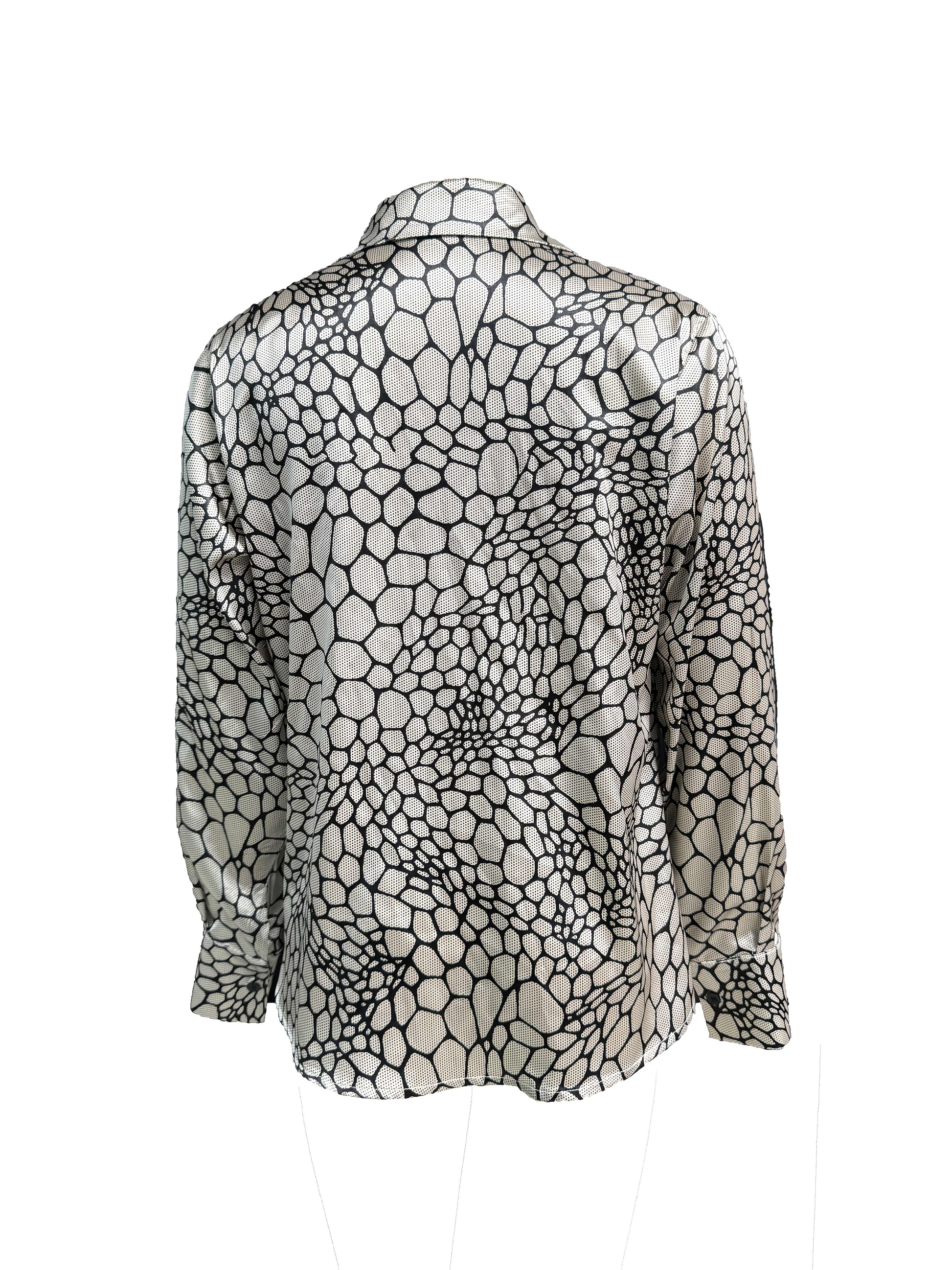 Camisa de cetim com estampa animal print