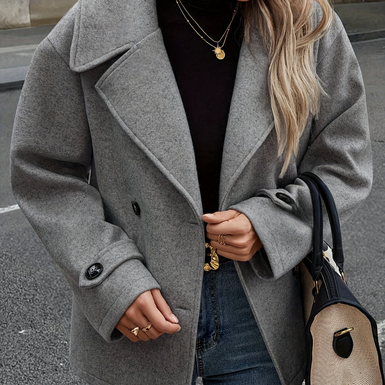 Casaco estruturado de gola ampla