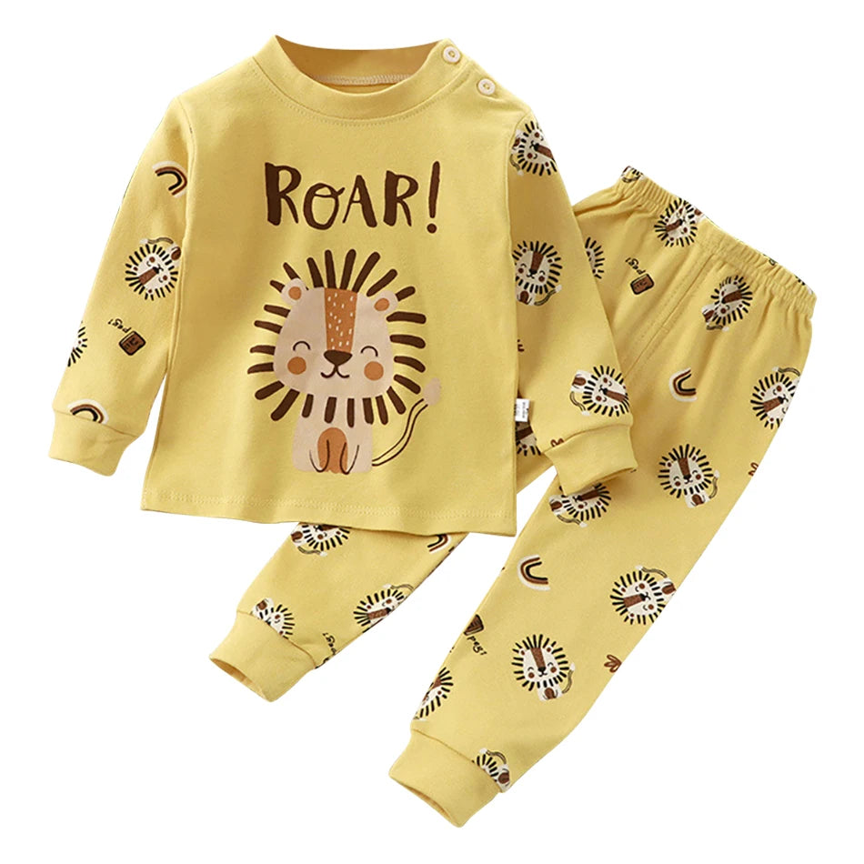 Pijama de algodão infantil com estampas femininas e masculinas