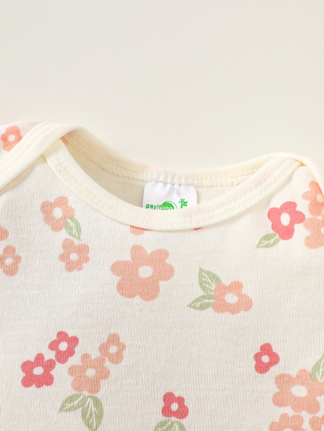 Kit com 3 Bodies Femininos