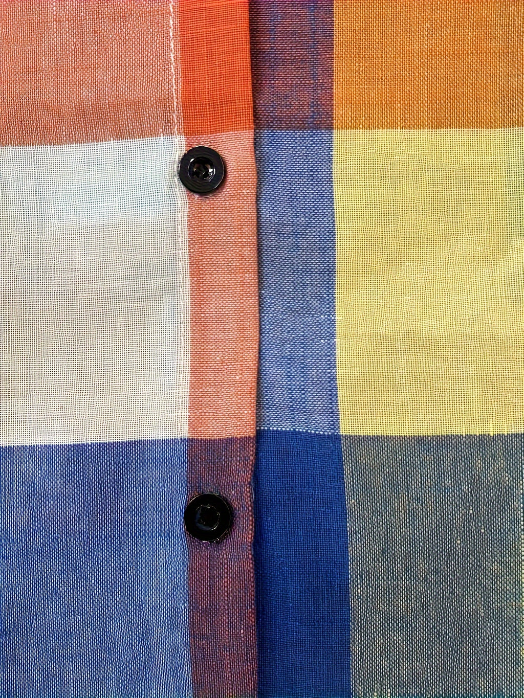 Camisa alongada xadrez com botões